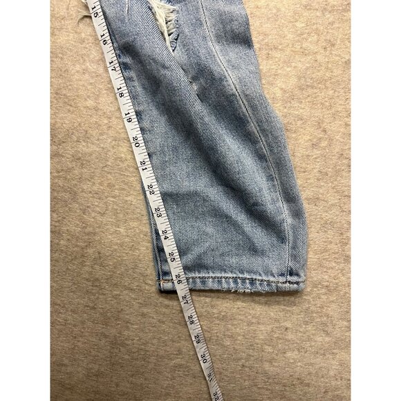 American Eagle Outfitters Hi-Rise Girlfriend Distressed Thrashed Jeans 10 Short - Picture 11 of 12